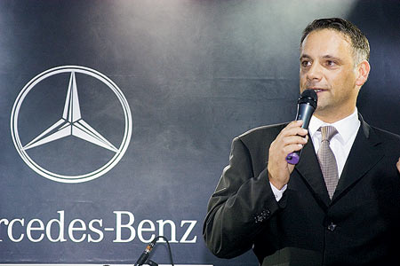 Три премьеры  в Mercedes-Benz Центре